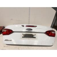 Ford FOCUS Bootlid LW Sedan 05/11-08/15