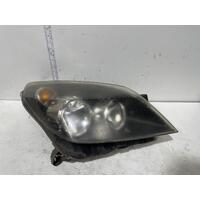 Holden Astra Right Head Light AH 10/2004-08/2009