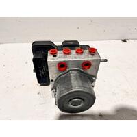 Mercedes A CLASS ABS Pump W176 03/13-03/18