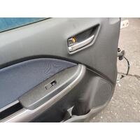 Suzuki Baleno Left Front Inner Door Handle EW 04/16-20
