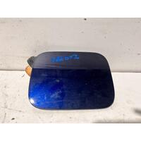 Lexus ES300 Fuel Door MCV30 10/2001-12/2005
