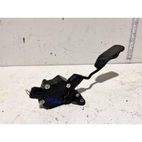 Toyota CAMRY Accelerator Pedal ASV50/AVV50 12/11-05/15