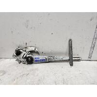 Toyota Hiace Right Front Window Regulator RZH125 11/1989-12/2004