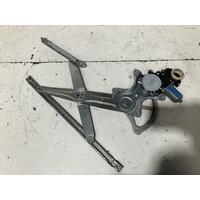 Toyota Rukus Right Front Window Regulator AZE151 01/2007-12/2015