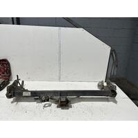 Toyota Hilux Towbar KUN26 03/2005-08/2015