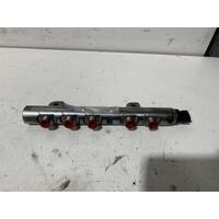Jeep Grand Cherokee Left Fuel Injection Rail WK 10/2010-02/2022