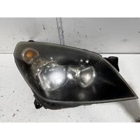 Holden Astra Right Head Light AH 10/2004-08/2009