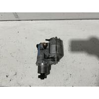 Toyota Estima Alternator MCR30 2000-2006