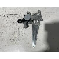 Toyota Prius C Right Rear Window Regulator NPH10 12/11-03/20