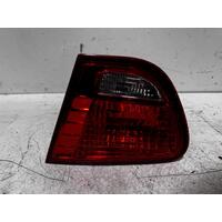 Hyundai Elantra Right Bootlid Light HD 08/2006-03/2011