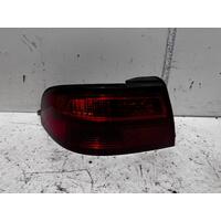 Toyota Avalon Left Tail Light MCX10 07/2000-09/2003