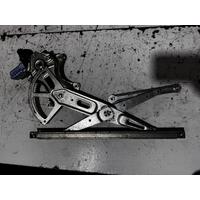Toyota Yaris Right Front Window Regulator NCP91 10/2005-07/2011
