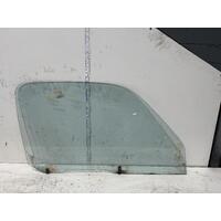Toyota Hiace Right Front Door Glass RZH### 11/1989-08/1995