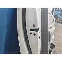 Toyota Hilux Left Rear Door Lock Mechanism KUN26 03/2005-08/2015