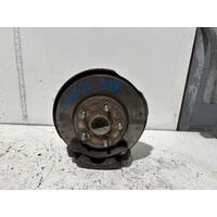 Toyota Hilux Right Front Hub Assembly TGN16 03/2005-08/2015