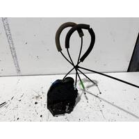 Toyota Kluger Right Rear Lock Mechanism GSU45 05/2007-06/2010