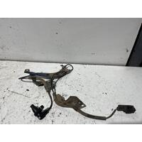 Mitsubishi TRITON ABS Sensor MN Right Front 10/11-04/15 