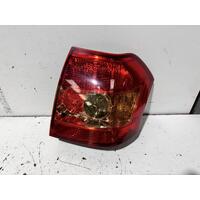 Toyota Corolla Left Tail Light ZZE122 08/2004-06/2007