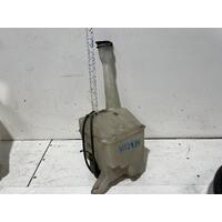 Toyota HIACE Washer Bottle RCH12 SBV 10/95-02/04 