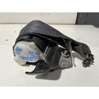 Toyota HIACE Seat Belt RCH12 Left Front SBV 10/96-02/04 