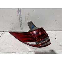 Toyota Tarago Left Tail Light ACR50 03/2006-12/2008