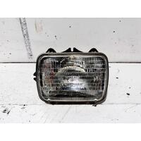 Toyota Townace Right Head Light YR39 04/1992-12/1996