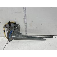 Toyota HILUX Right Front Window Reg/Motor RZN149 Power 09/97-03/05 
