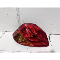 Subaru Outback Right Tail Light B4A 09/2003-09/2006
