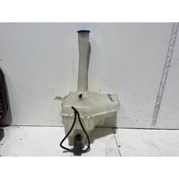 Kia CERATO Washer Bottle TD Hatch 01/09-03/13