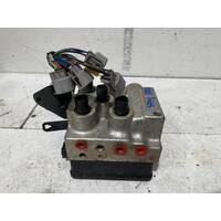 Toyota PRIUS ABS Pump NHW11 10/01-09/03 
