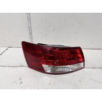 Hyundai Sonata Left Tail Light NF 06/2005-06/2010