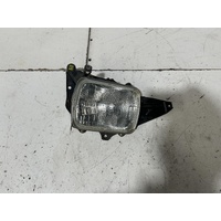 Toyota Hiace Right Head Light RZH103 10/1998-12/2004