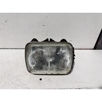 Toyota Hiace Left Head Light RZH103 10/1998-12/2004