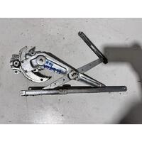 Toyota Hiace Right Front Window Regulator RZH103 11/1989-12/2004