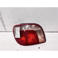 Toyota Echo Left Tail Light NCP10 10/1999-09/2002