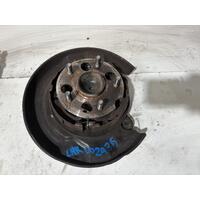 Toyota Avensis Left Rear Hub Assembly ACM21 12/2001-12/2010