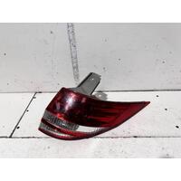 Toyota Tarago Right Tail Light ACR50 03/2006-12/2008