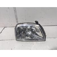 Mitsubishi Triton Right Head Light MK 11/2004-06/2006