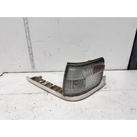 Mitsubishi L300 Left Corner Light SJ 04/2000-12/2013