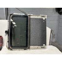 Toyota Prado Sun Roof Assembly 89721-60060 120 Series 02/2003-10/2009