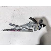 Nissan Pulsar Right Rear Window Regulator B17 12/2012-12/2017