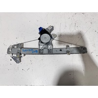 Nissan Pulsar Right Front Window Regulator B17 12/2012-12/2017