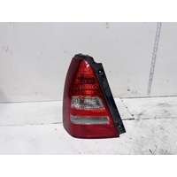 Subaru Forester Left Tail Light 07/2002-05/2005
