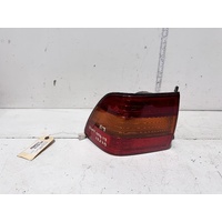 Lexus LS400 Left Tail Light UCF21 11/1994-11/1997