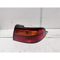 Toyota Avalon Right Tail Light MCX10 07/2000-09/2003