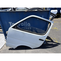 Toyota Hiace Left Front Door Glass RZH103 08/1995-12/2004