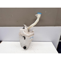 Suzuki Kizashi Washer Bottle FR 12/2009-01/2017