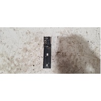 Renault Trafic Left Rear Sliding Door Runner X83 04/2004-12/2014