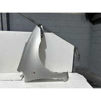 Toyota Prius Right Guard NHW20 10/2003-05/2009
