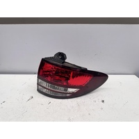 Toyota Estima Right Tail Light ACR30 2003-2006